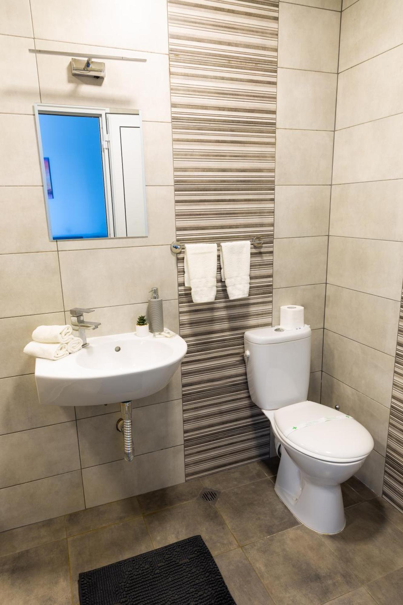 La Piazza Hotel Shumen Ngoại thất bức ảnh